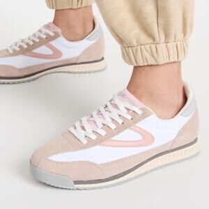 Tretorn Women's Rawlins Lace Up Jogging Sneakers Size 6.5